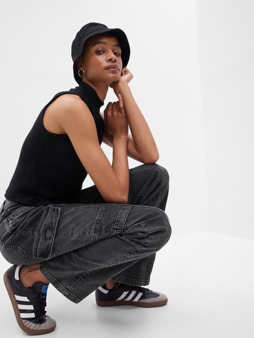 High Rise '90s Loose Cargo Jeans Black Wash